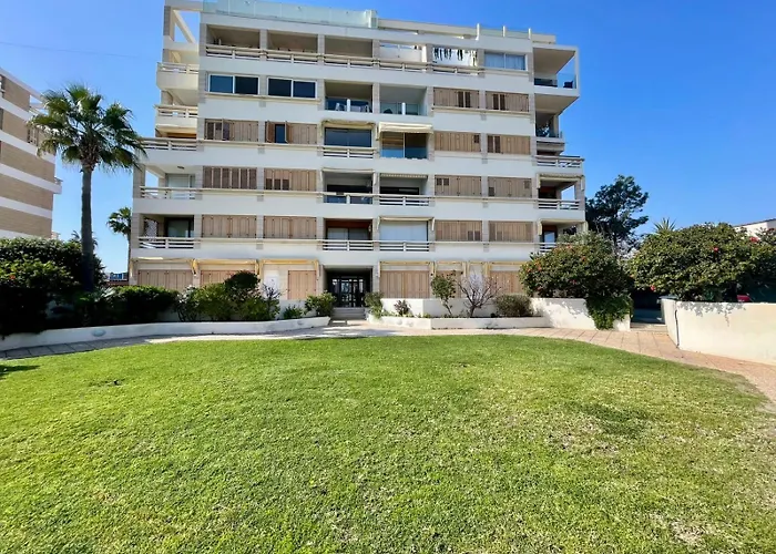 Sea View In Makenzy Apartamento