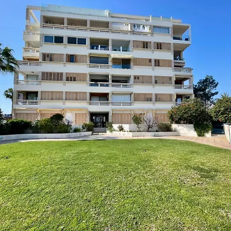 Sea View In Makenzy Apartamento