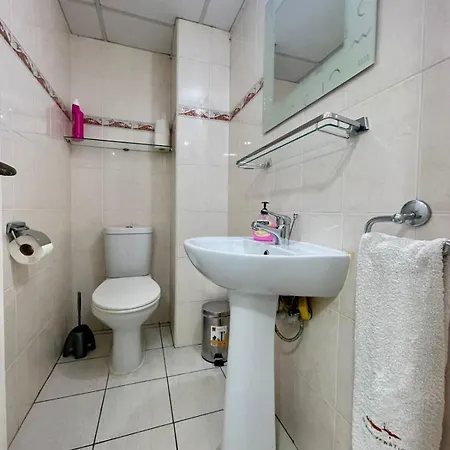 Sea View In Makenzy Apartman Lárnaka