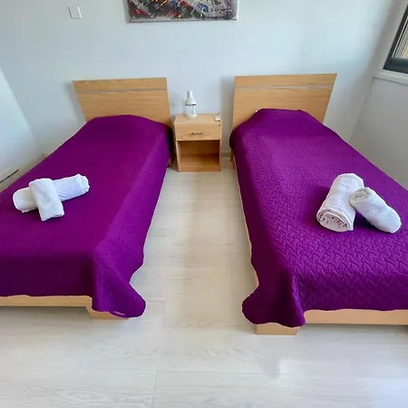 Sea View In Makenzy * Lárnaka