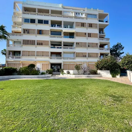 Sea View In Makenzy * Larnaca