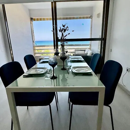 Apartment Sea View In Makenzy