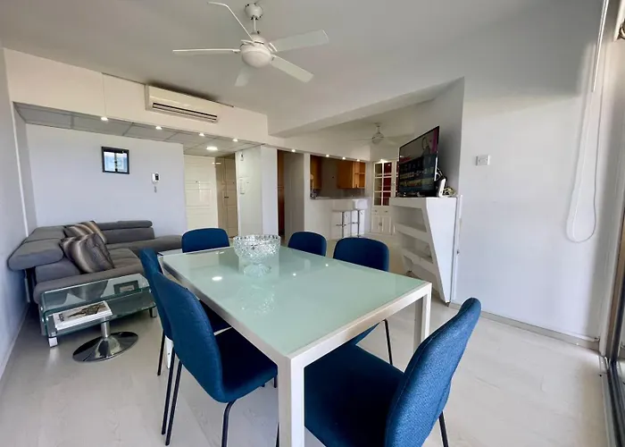 Sea View In Makenzy * Larnaca