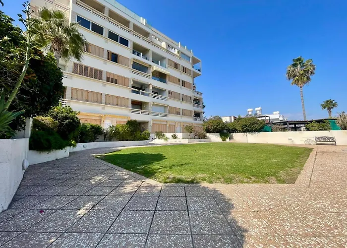 Apartamento Sea View In Makenzy Larnaca