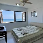 Apartamento Sea View In Makenzy